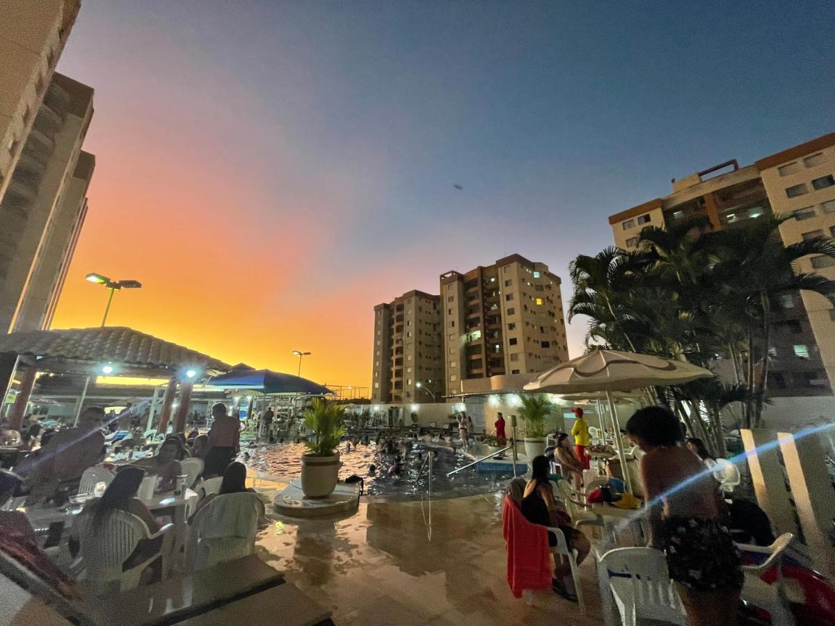 905b -residencial Prive Thermas I- Apartamento
