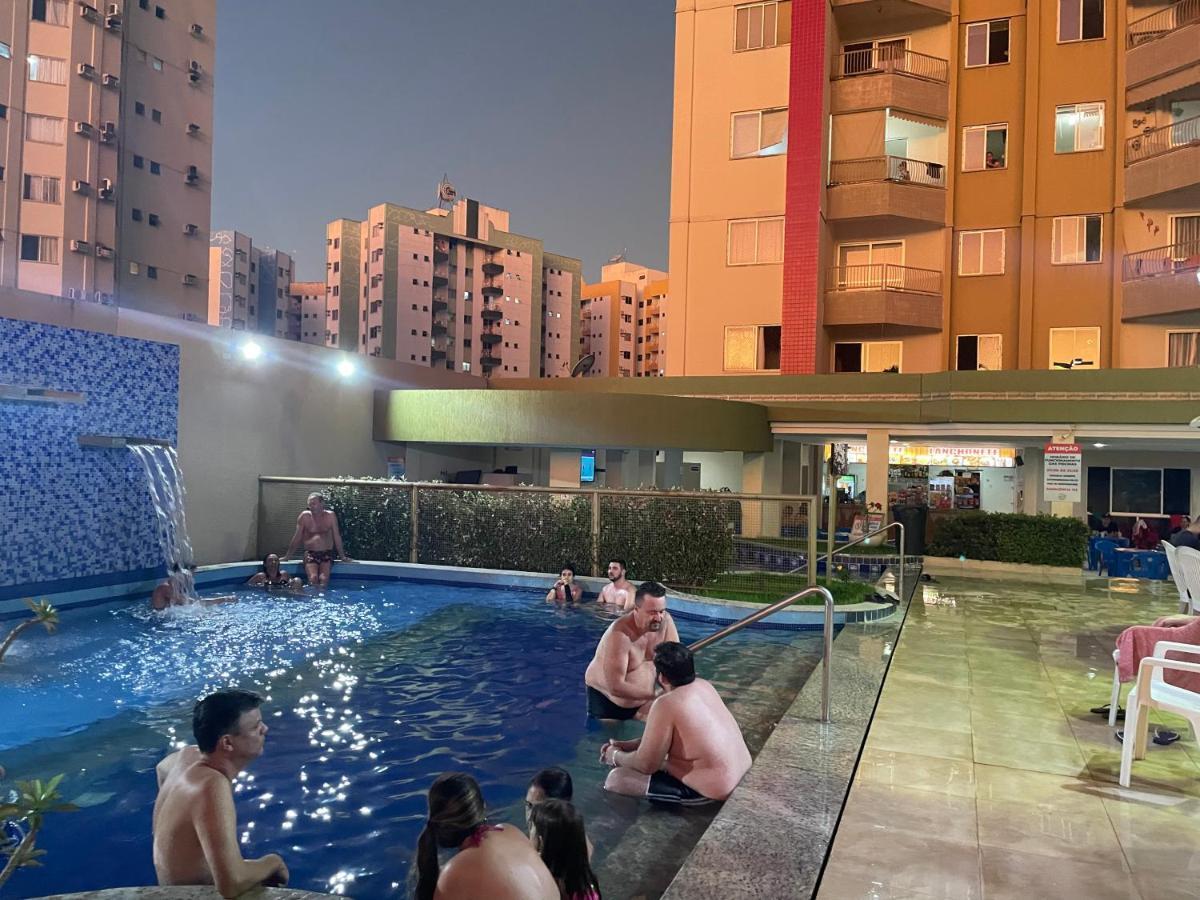 Apartamento 905b -residencial Prive Thermas I- *